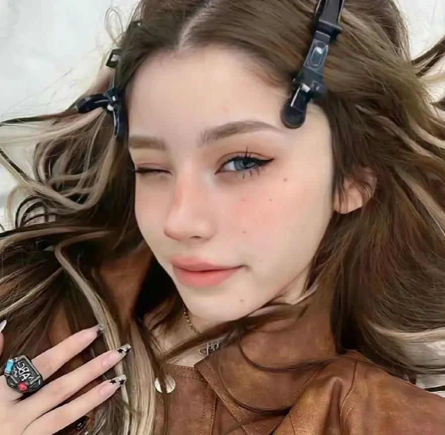 没有男人,女人更美 封面